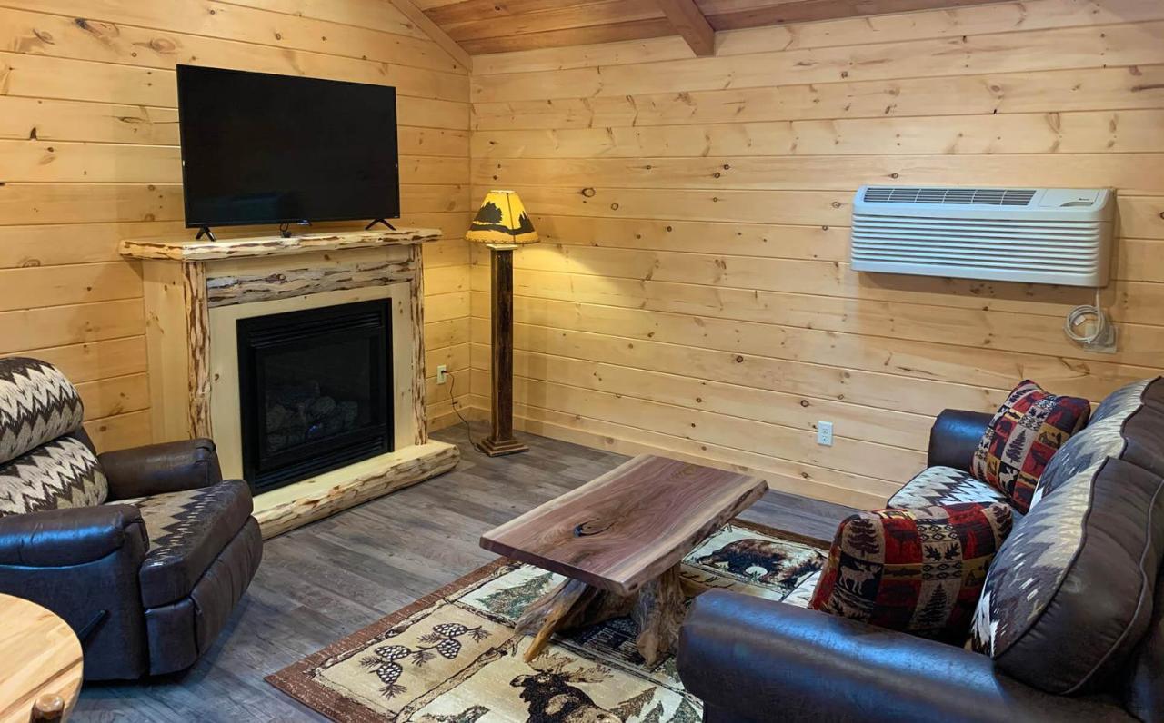 Briarwood Cabin By Amish Country Lodging Berlin Exterior foto